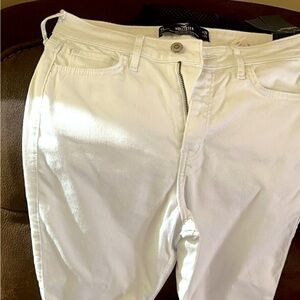 White straight pants short leg, brand new, tags still attached